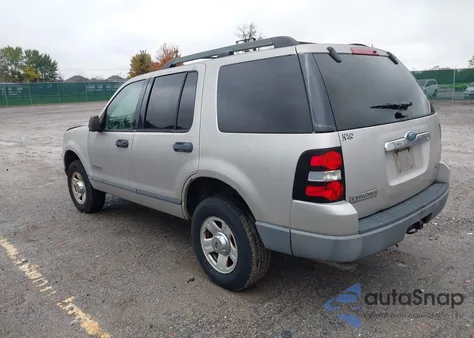 2006 Ford Explorer Xls from USA, damaged, VIN 1FMEU62E96UA02042